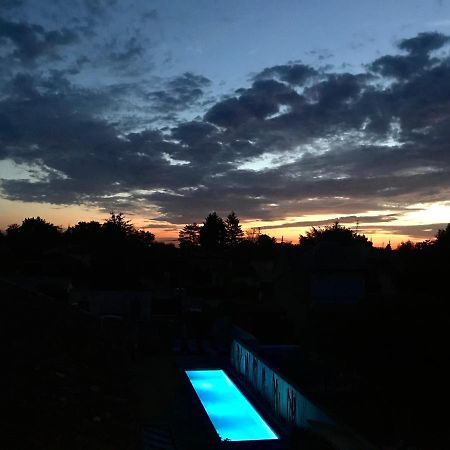 De La Chambre Au Jardin Belleville-en-Beaujolais Dış mekan fotoğraf